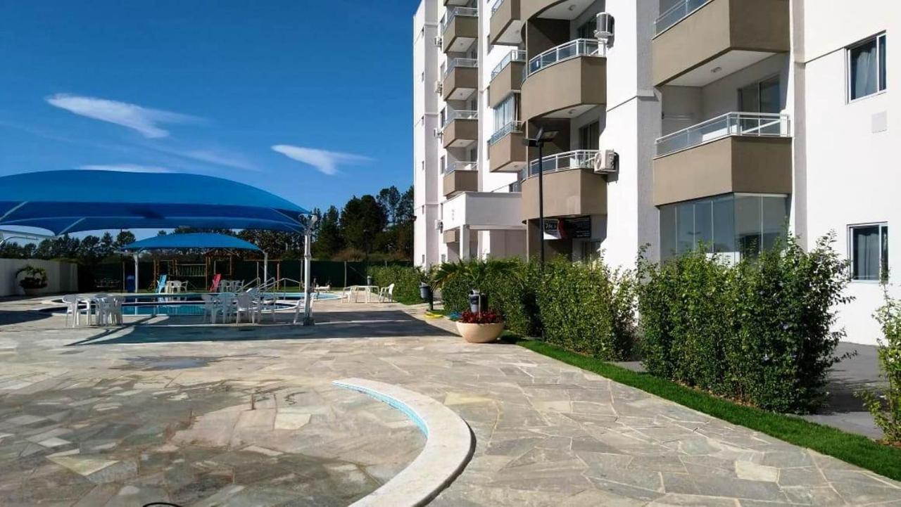 Apartamento No Lagoa Quente Flat Service Caldas Novas Dış mekan fotoğraf