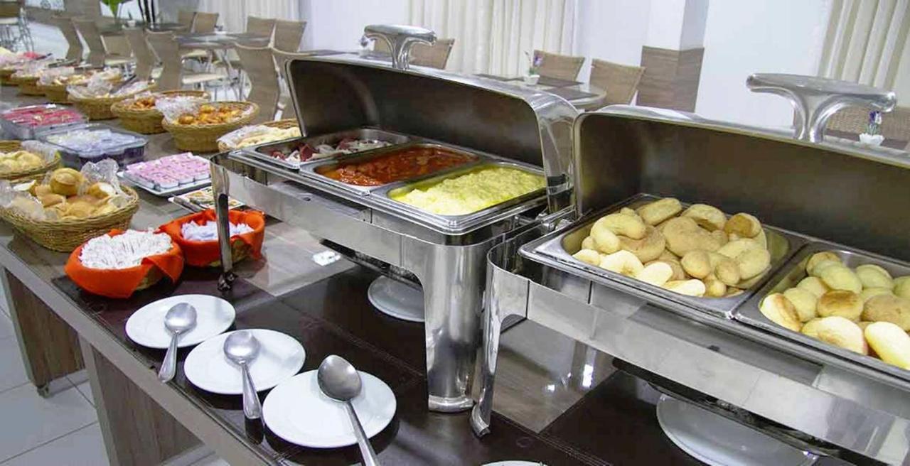Apartamento No Lagoa Quente Flat Service Caldas Novas Dış mekan fotoğraf