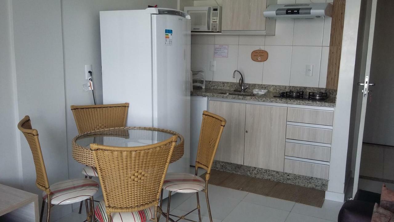 Apartamento No Lagoa Quente Flat Service Caldas Novas Dış mekan fotoğraf
